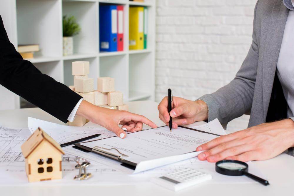 Comprehensive Valuation & Transaction Advisory